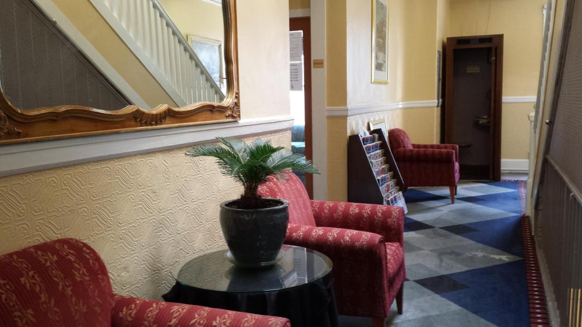 El Capitan Hotel - Housity