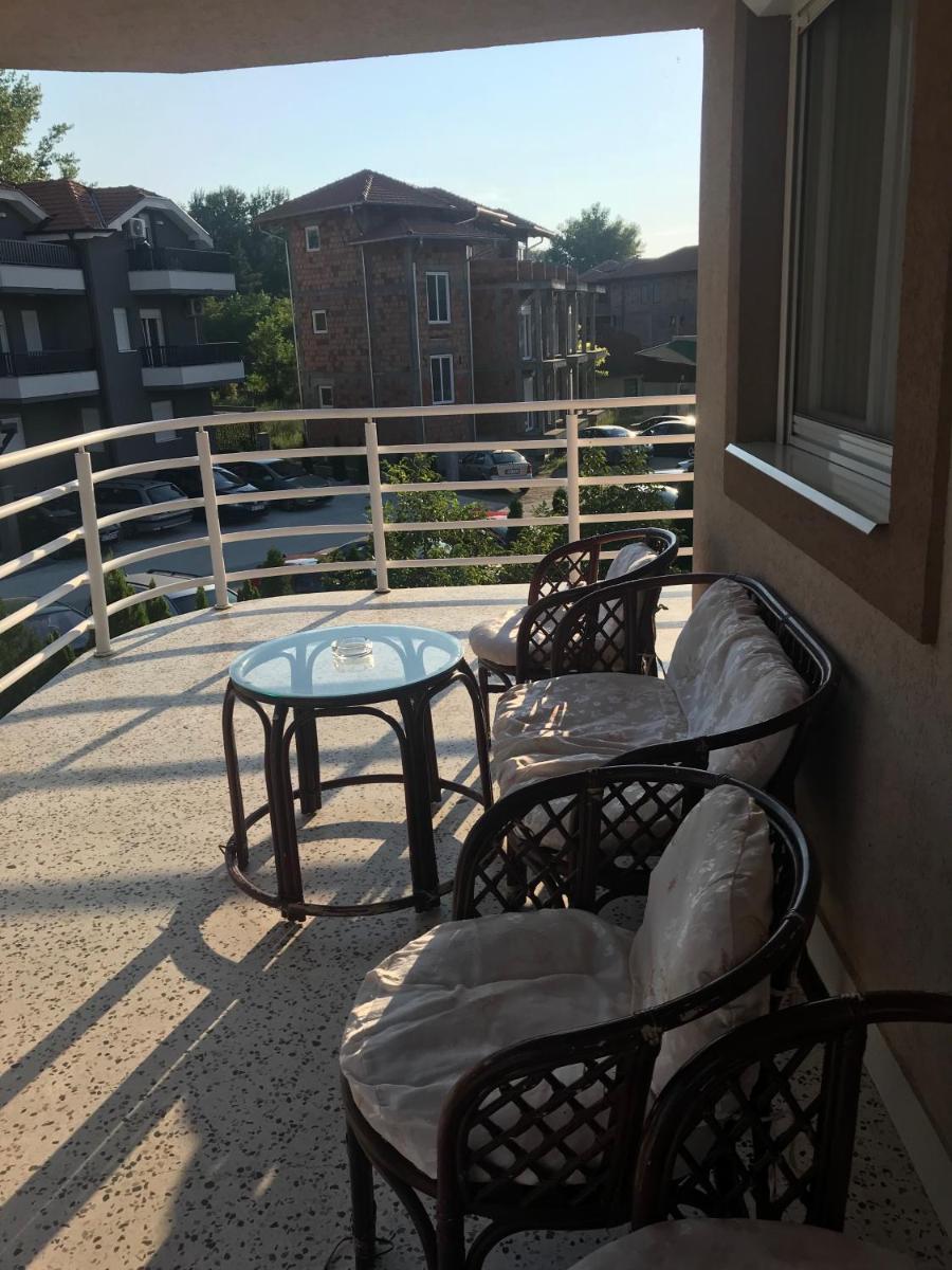 Sobe Srebrno Jezero - Housity