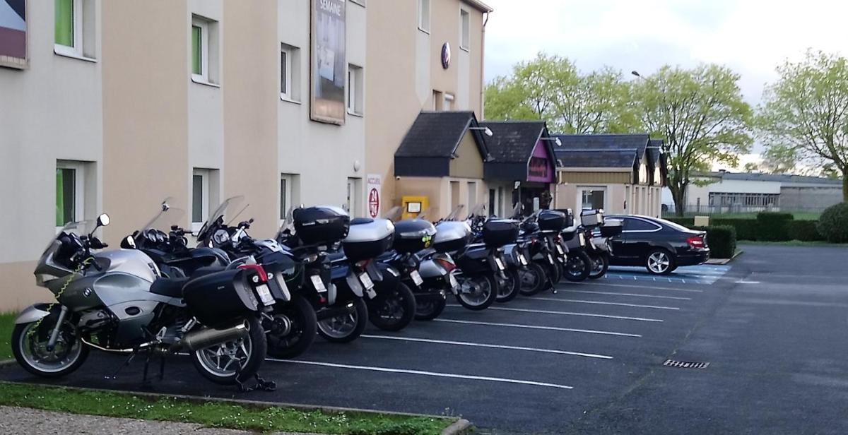 Suitetrails - Hôtel Le Cosy Blois Villebarou