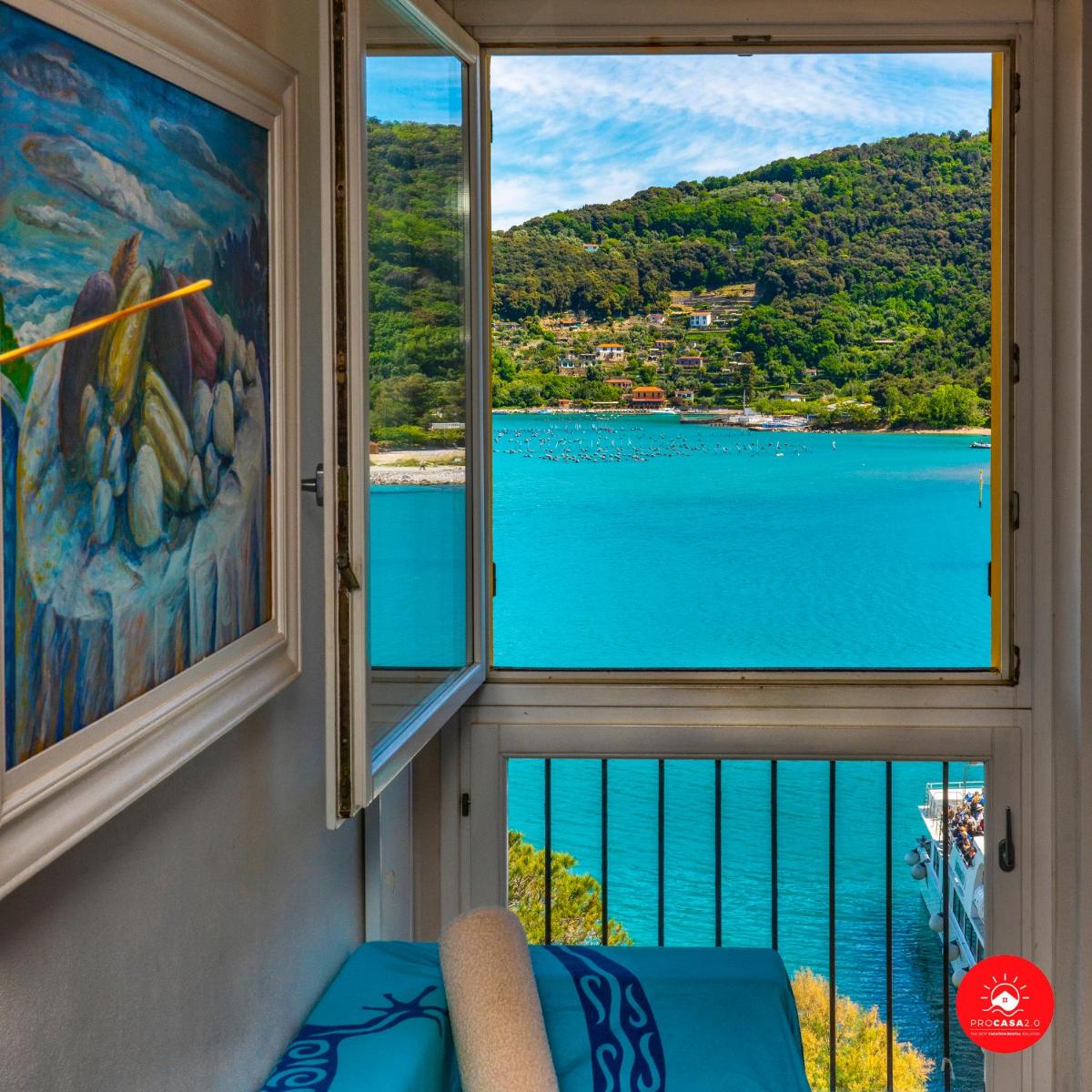 La Casa dagli Occhi Blu - Housity
