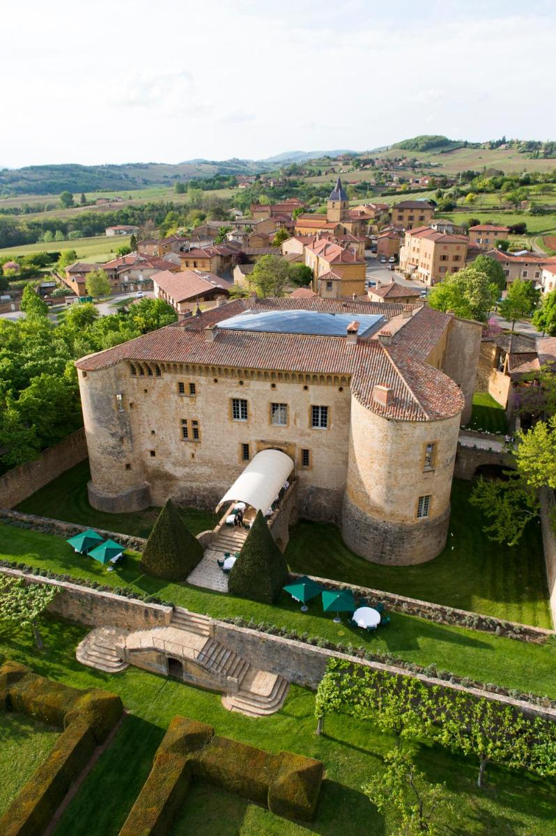 Vue panoramique sur l'établissement Château de Bagnols