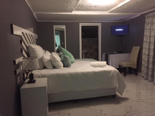 Emfuleni Bed and Breakfast - Hizvo