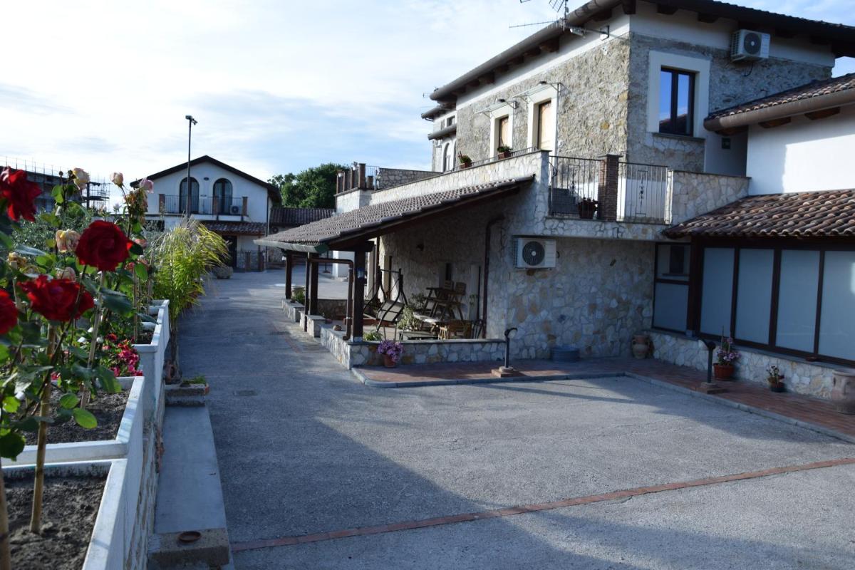 Tenuta Ferrara - Housity