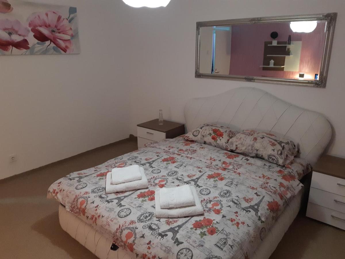 Apartment No. 5 - Housity