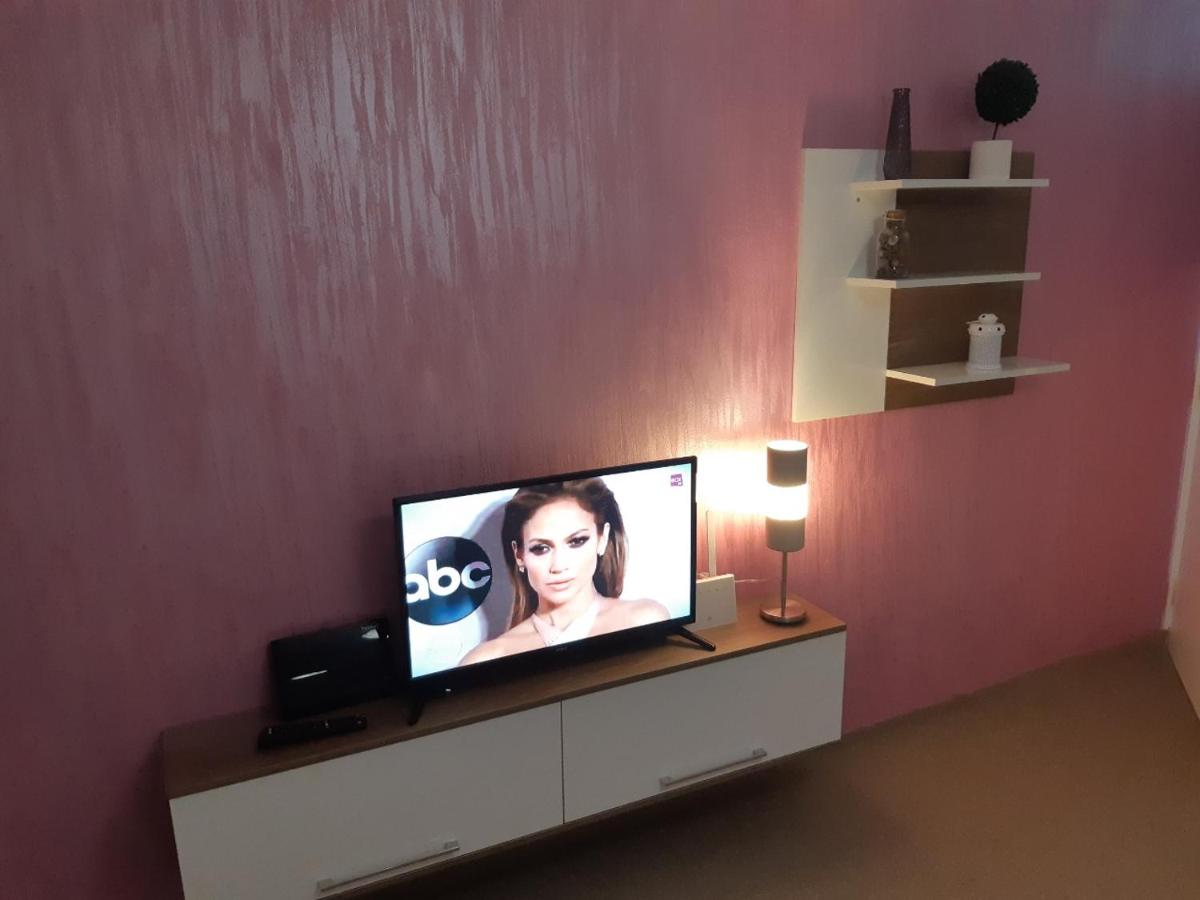 Apartment No. 5 - Housity