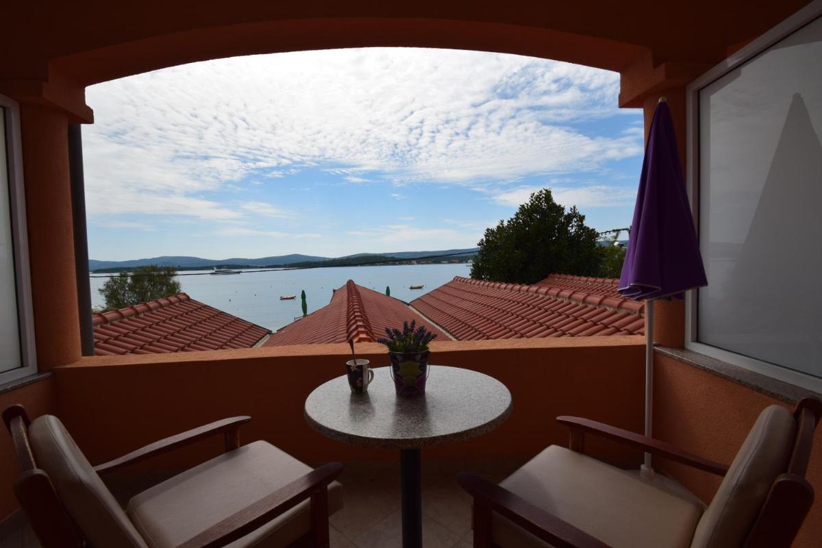 Lavanda House - Housity