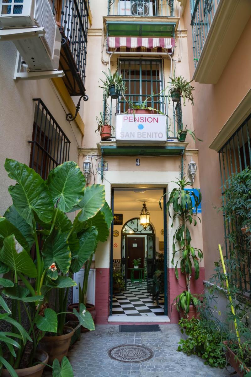Pensión San Benito Abad - Housity
