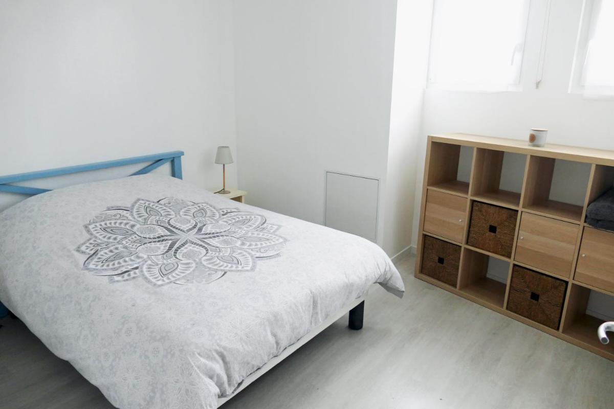Bel appartement dans maison au bourg - Housity
