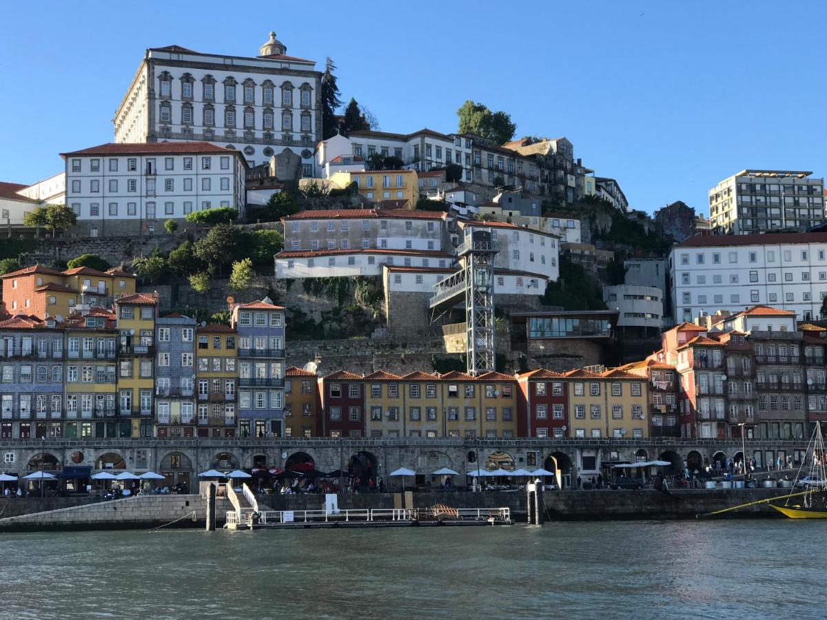 Porto Private Yacht- Accommodation Douro River - Housity