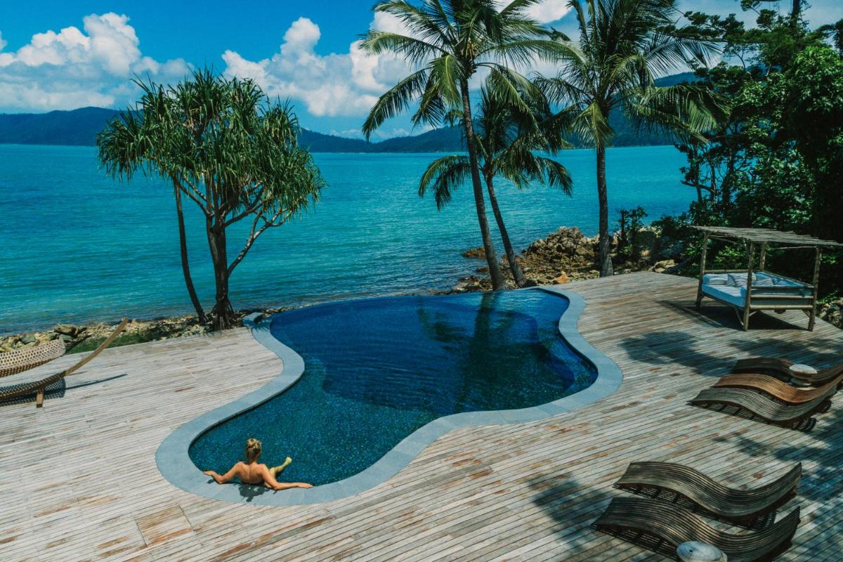 Elysian Luxury Eco Island Retreat - Housity