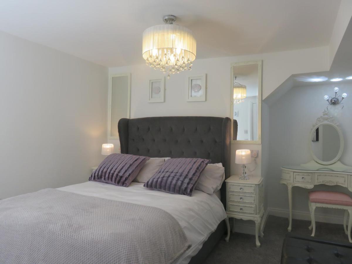 Esk Cottage - Cyanacottages - Hizvo