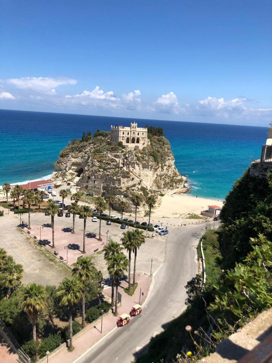 La Casa di Basi Tropea - Housity