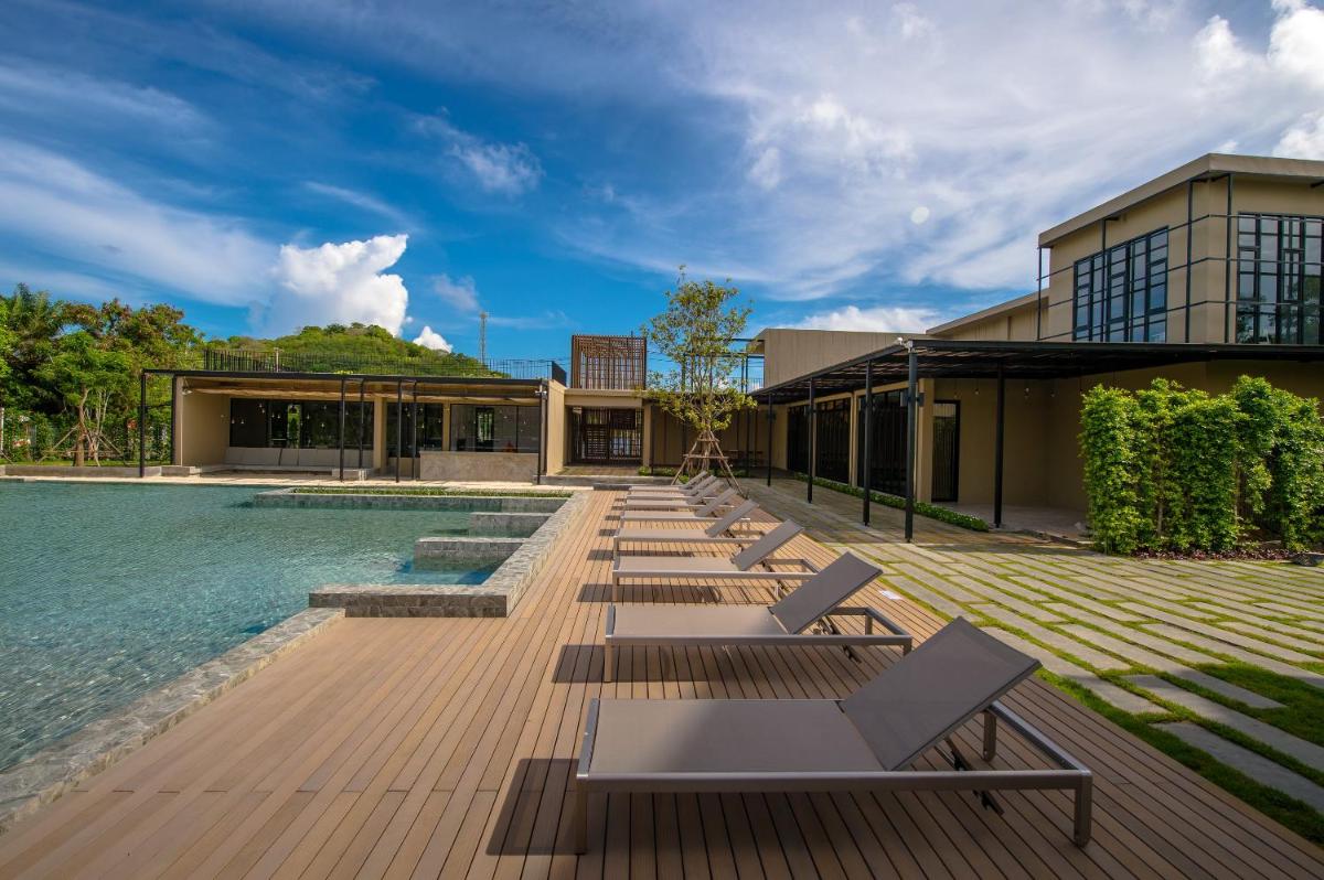 The Gallery Hotel Nai Harn - Housity