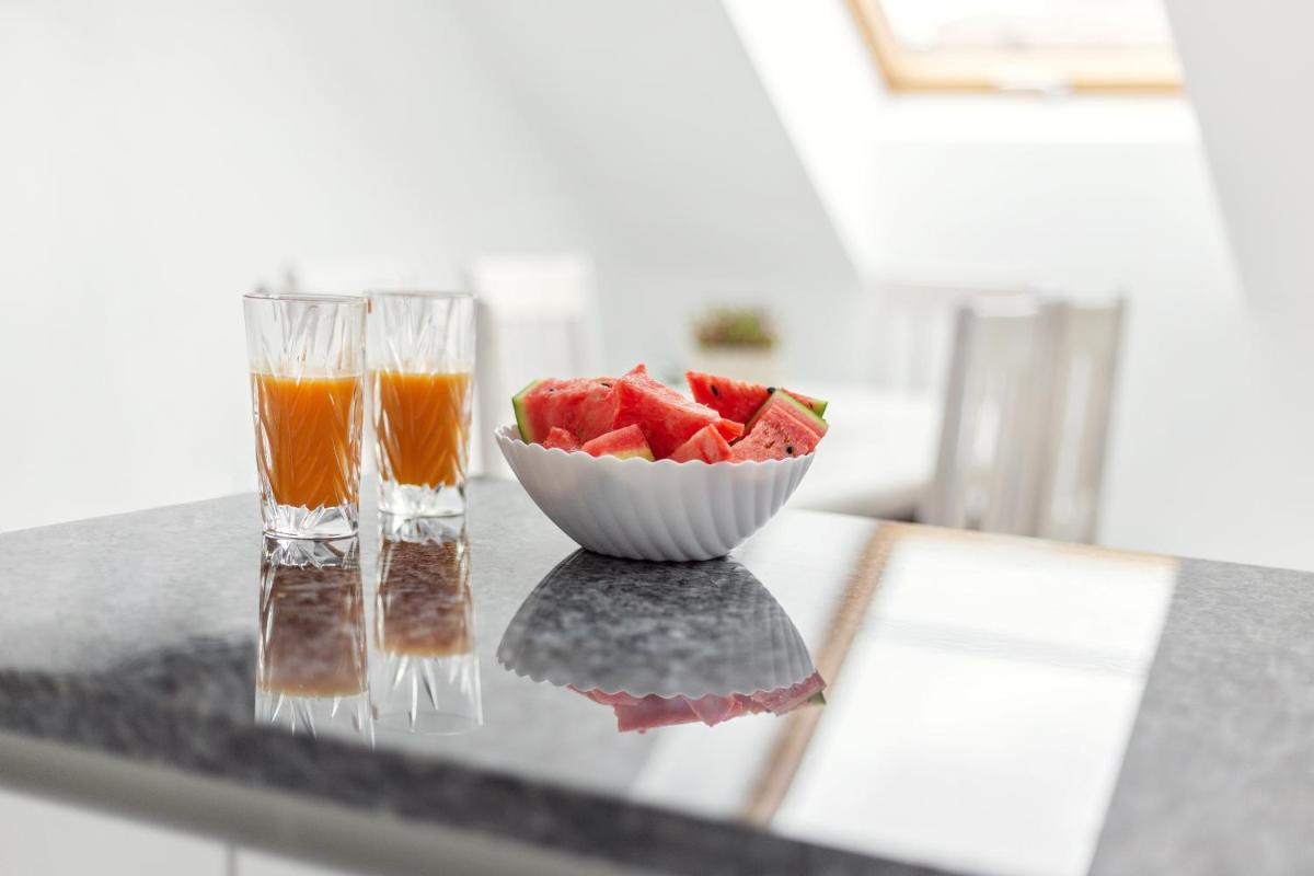 Luxurious Kaunas Basilica Apartment in Old Town by Urban Rent - Housity