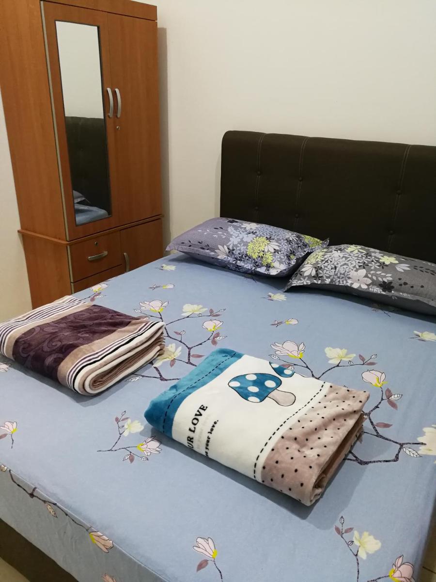 Address No 915, Lorong Uni Central 13, Taman Uni Central, Kuching Samarahan Expressway - Housity