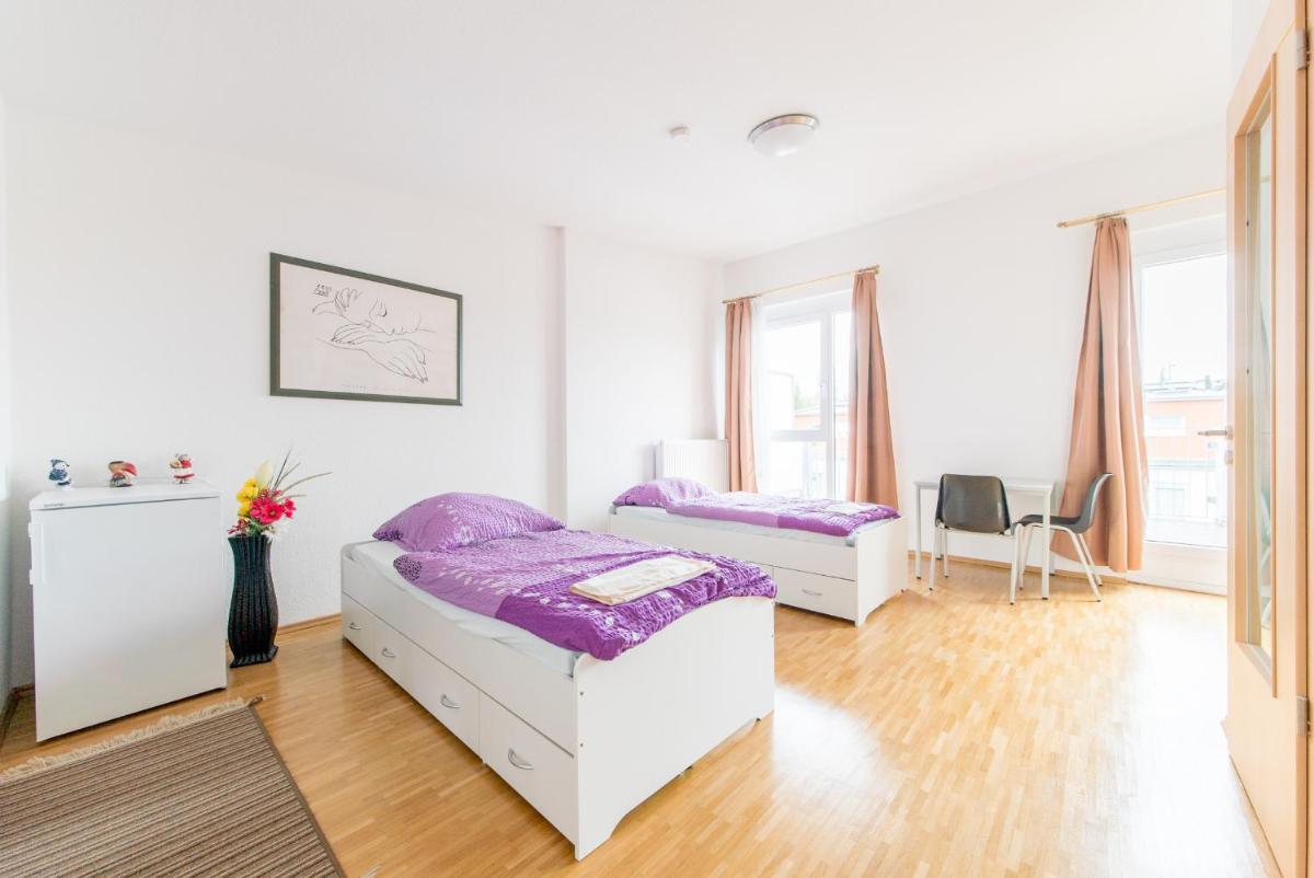 Private Rooms North Fair - Housity