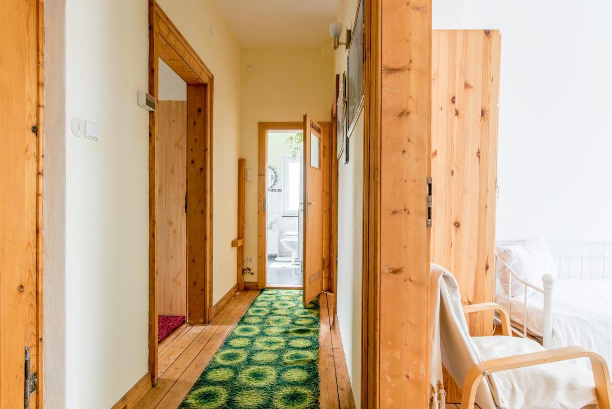 Private Rooms - Housity