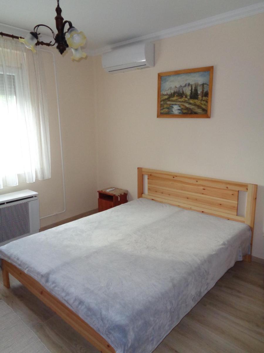 Otthon Apartman - Housity