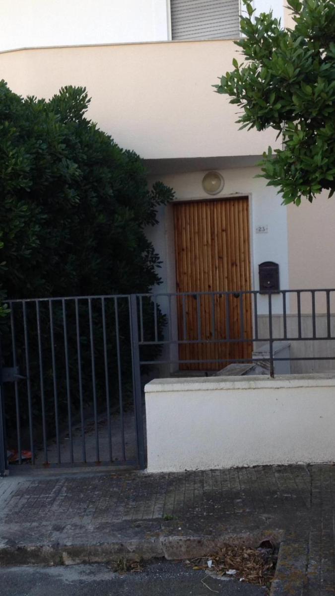 Small House - Housity