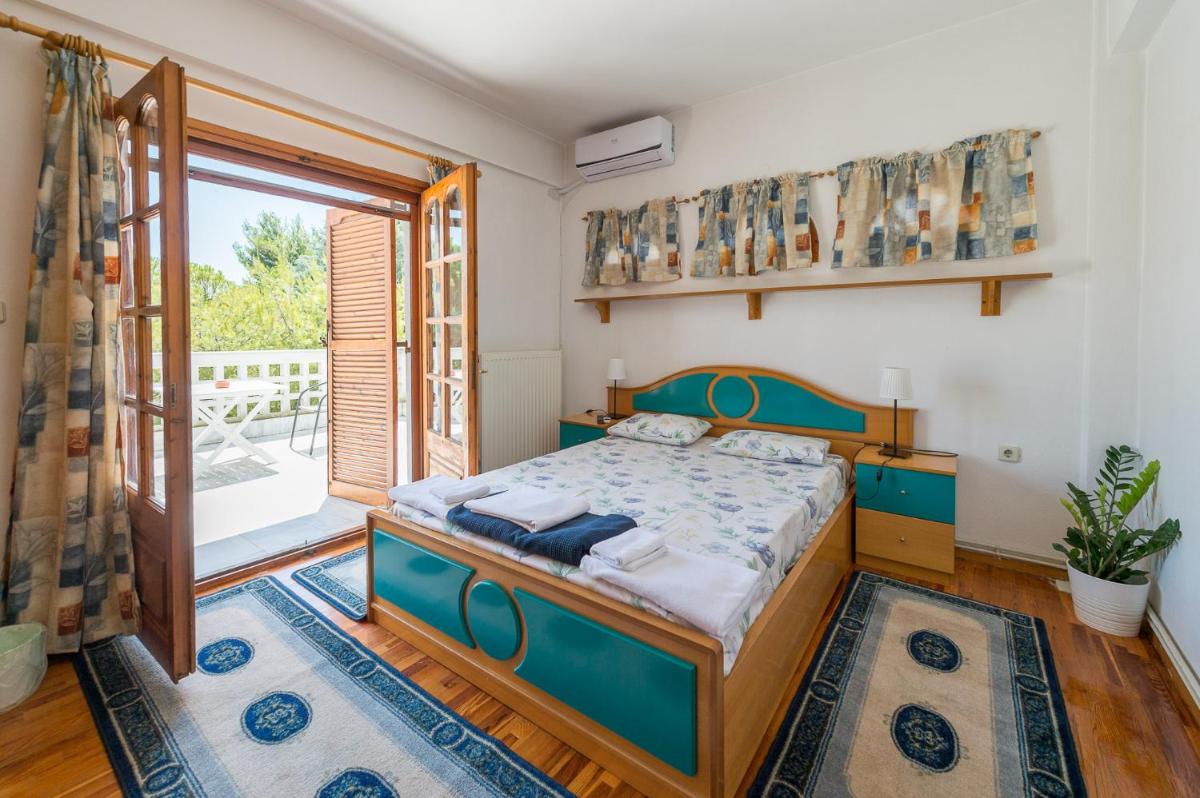 Villa Ampelos - Housity