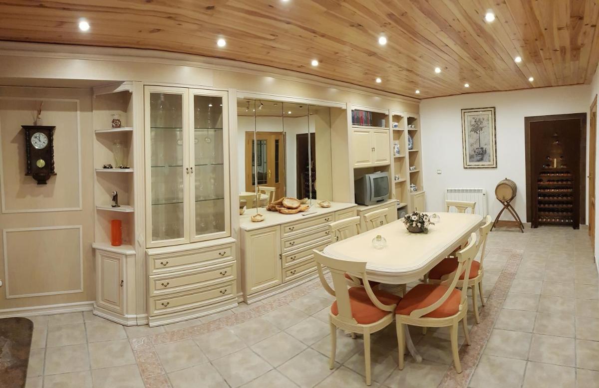JAUME HOUSE - Housity