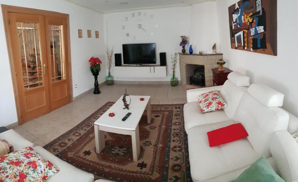 JAUME HOUSE - Housity