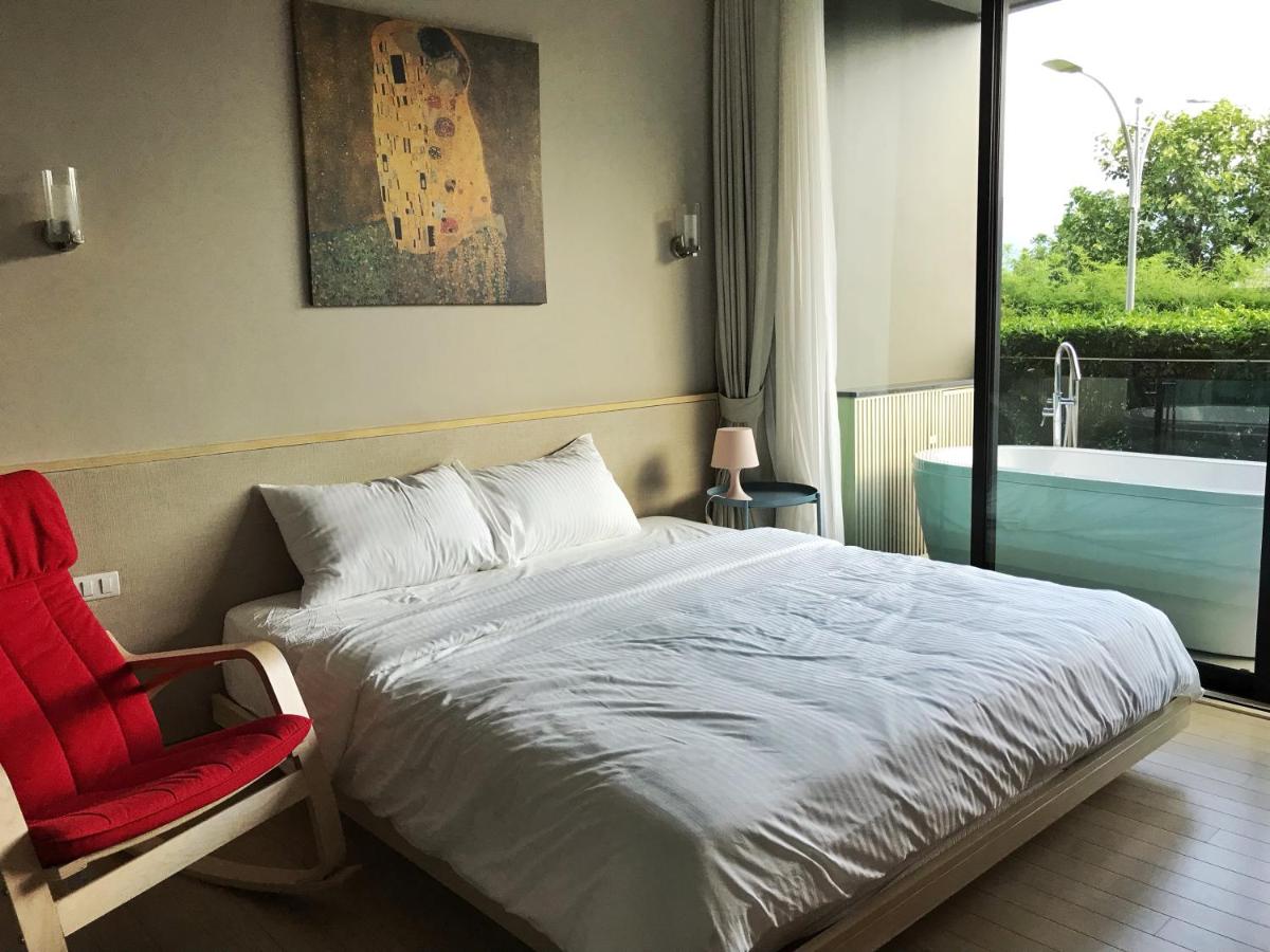 KHAO YAI 2BR Suite KhaoYai Luxury Condo - Housity