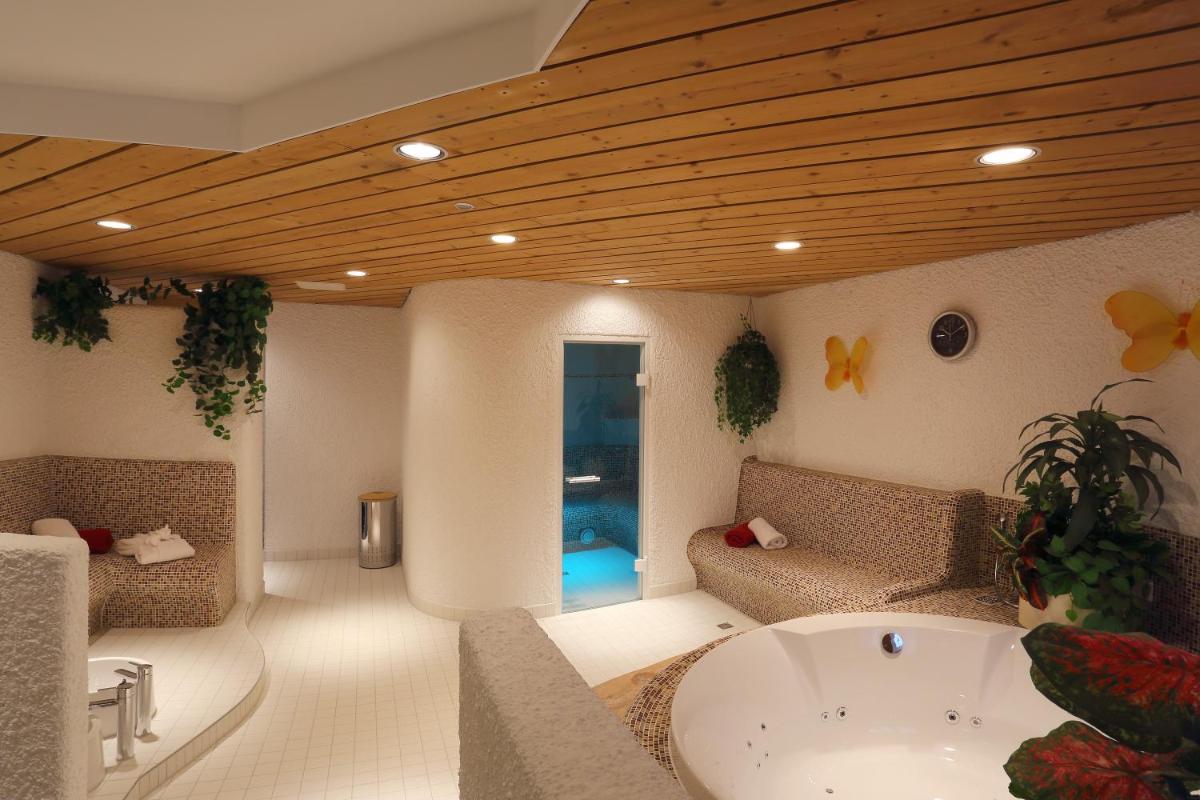 Hotel Landhaus Feldmeier ***S - Housity