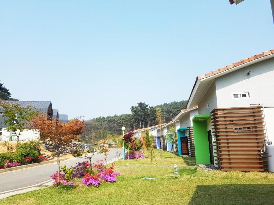 Daecheon Baroh Village - Housity