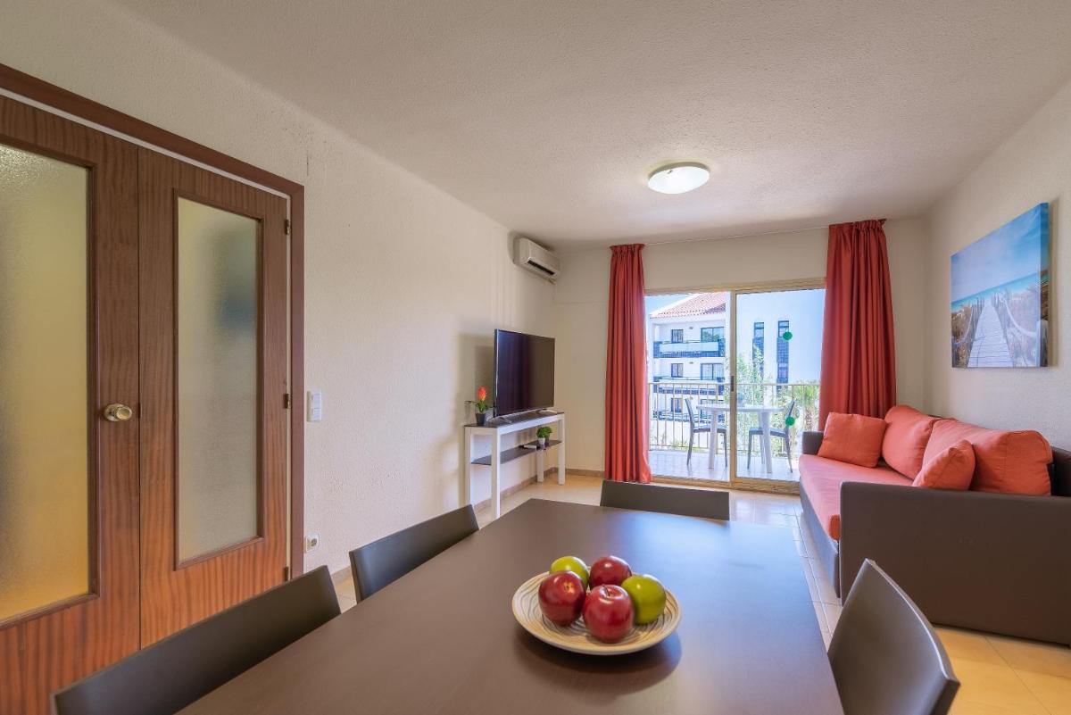 Rentalmar Pins Marina - Housity