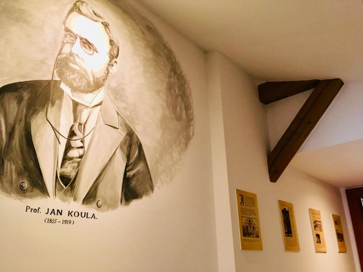 Suitetrails - The Old Town Square & Parizska Apartments