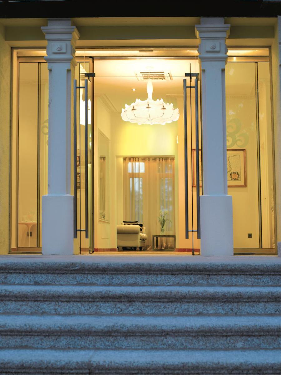 Fachada o entrada de Hotel Villa Paulita
