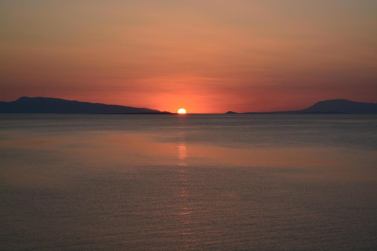 Almyra seaside - Housity