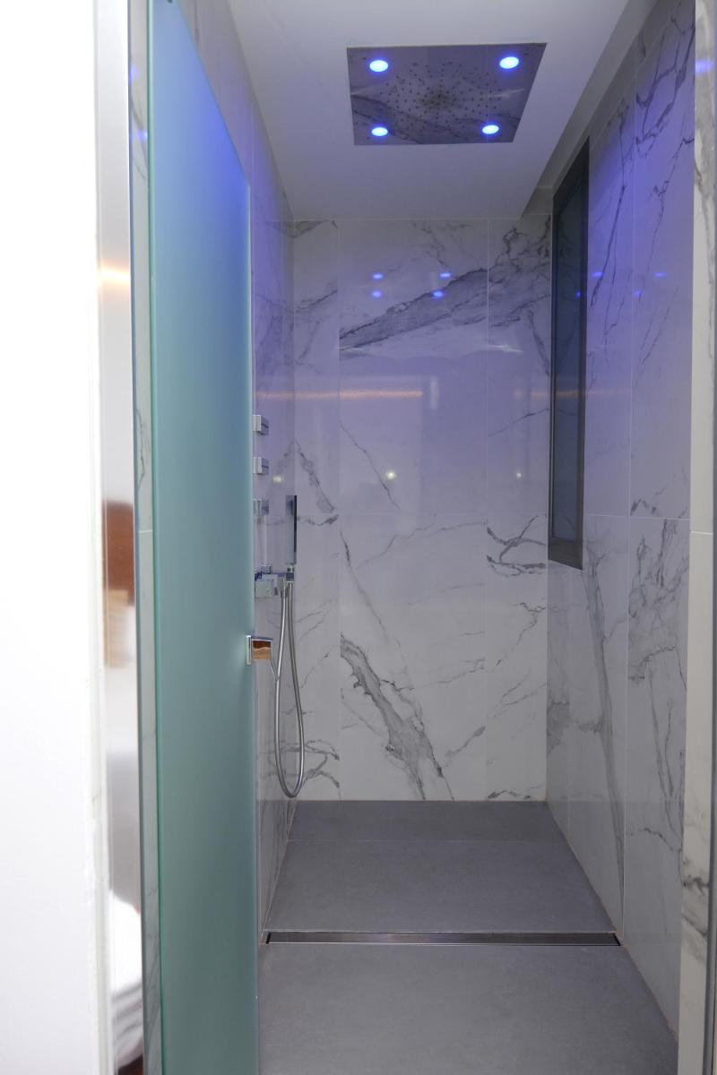 Un baño de Don Angel & SPA & Padel- Adults Recommended