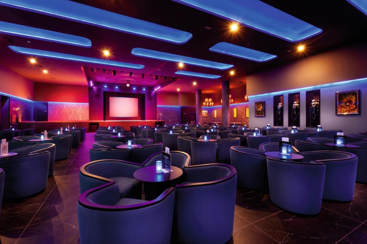 Imagen de la galería de Hotel Riu Palace Oasis, en Maspalomas