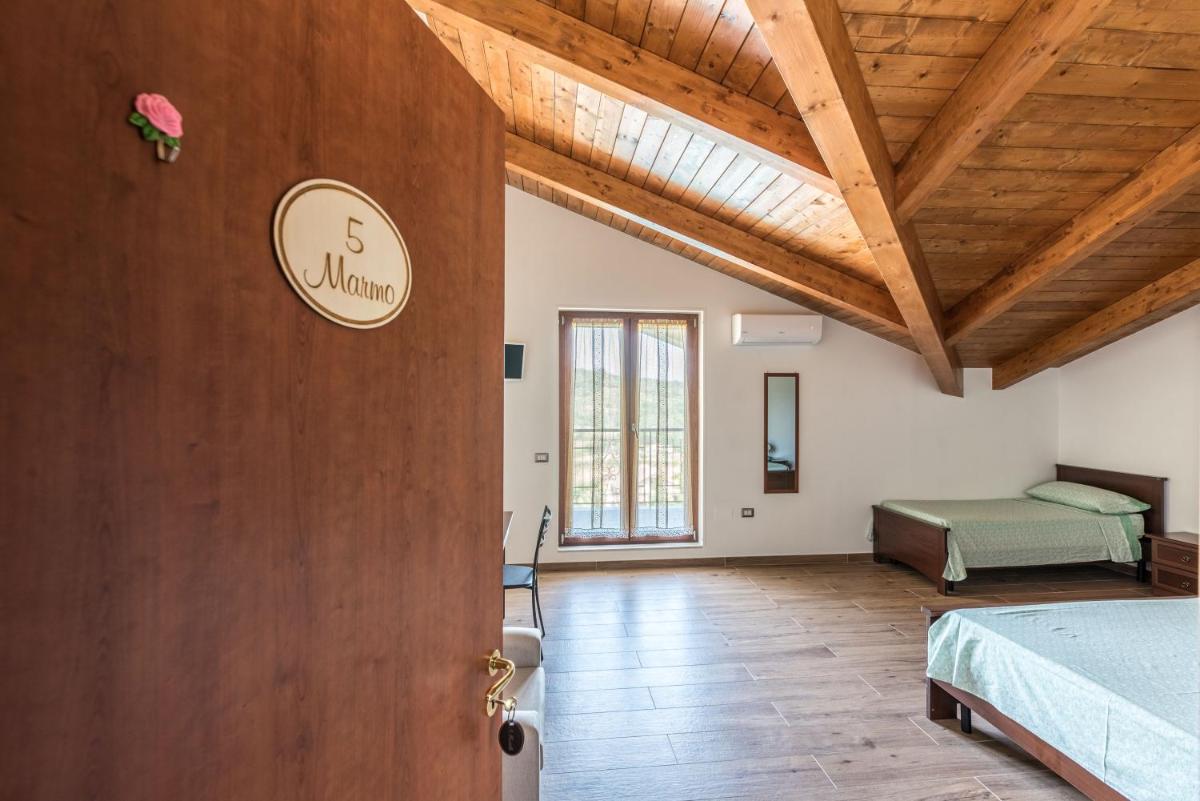 B&B La Mortella - Housity