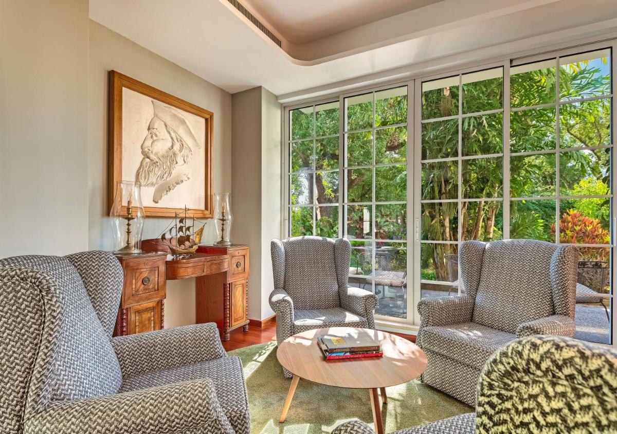 Uma área de estar em Quintinha Sao Joao Hotel & Spa