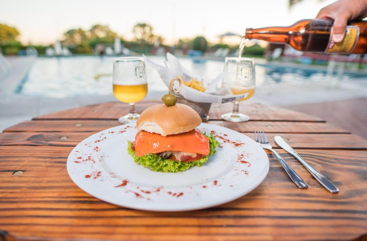 El Mirador Hotel & Spa - Housity