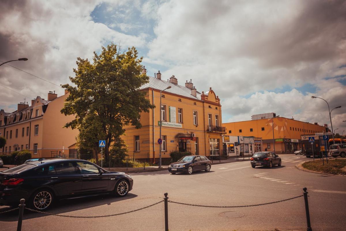 nocleg blisko dworca Krosno - Housity