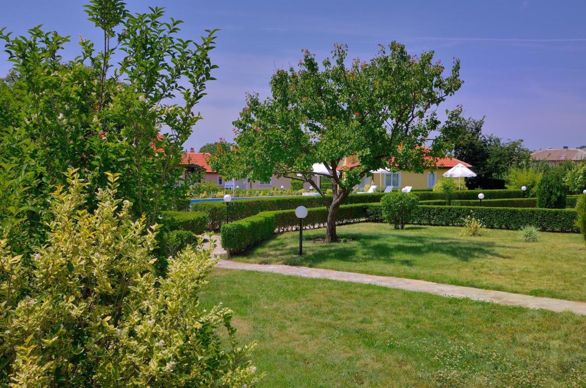 BulgariaVilla - Sunny Hills Villas - Housity