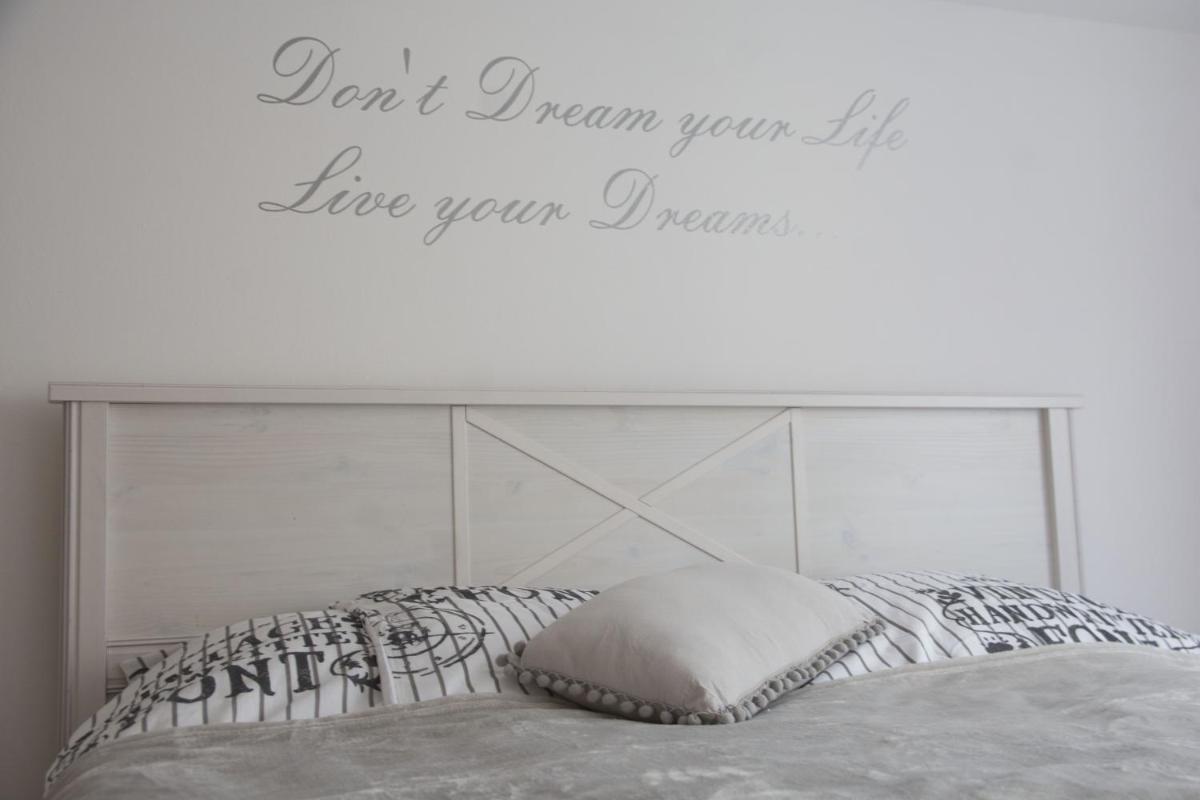 Dolce Casa - Housity