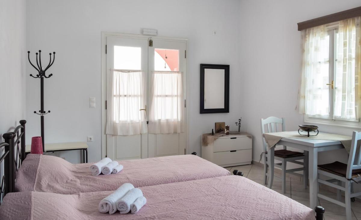 Cozy & peaceful apartment in Chalki - Housity