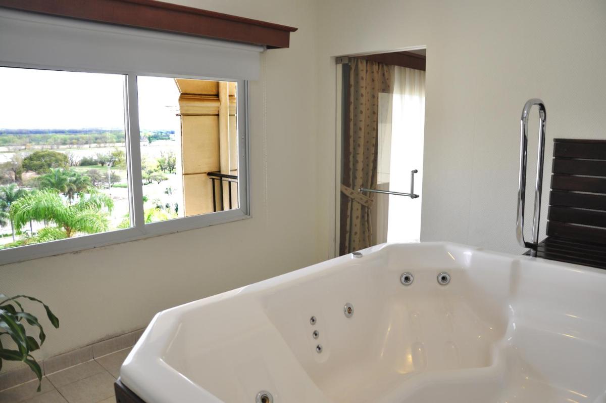 Sol Victoria Hotel SPA & Casino - Housity