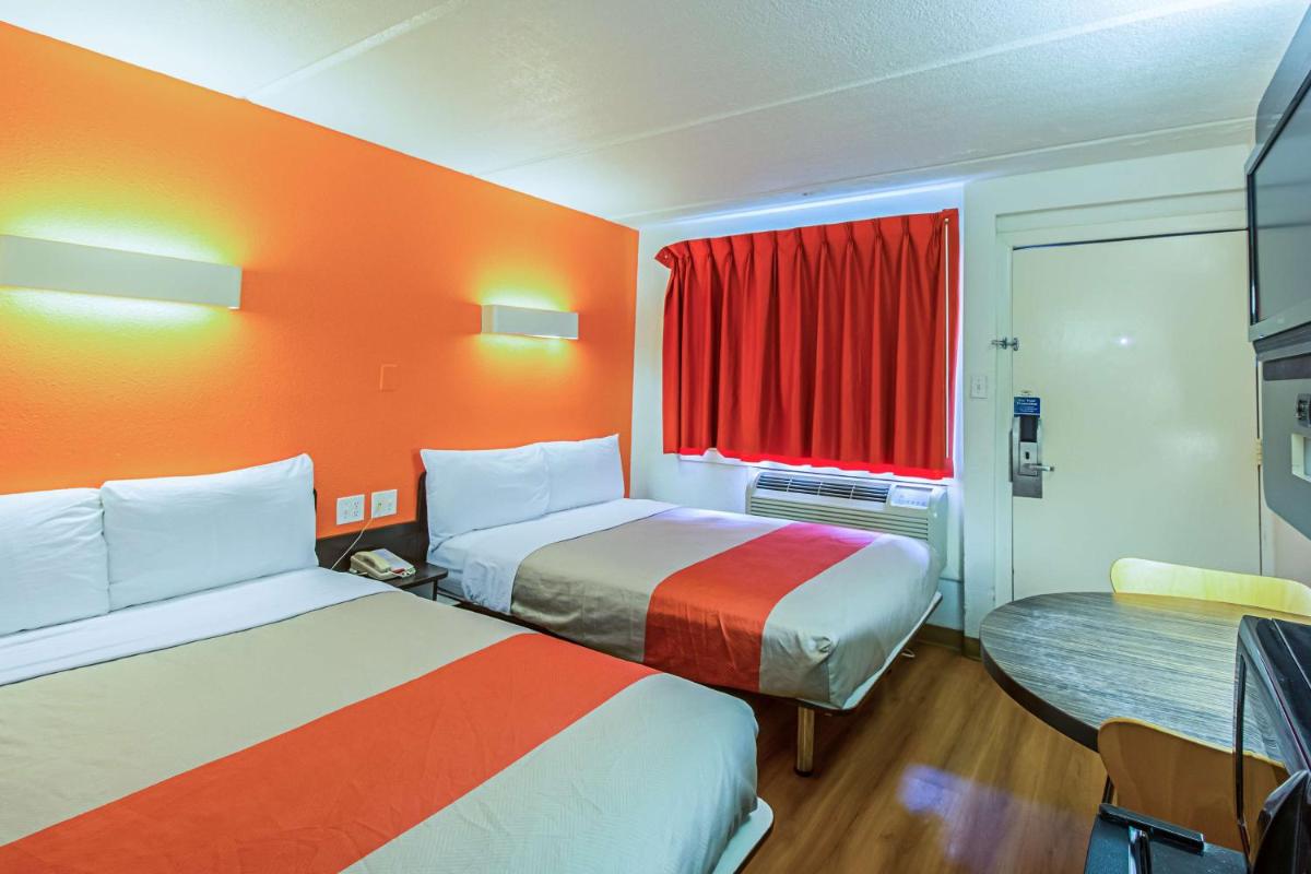 Ocean Inn South Padre Island - Housity