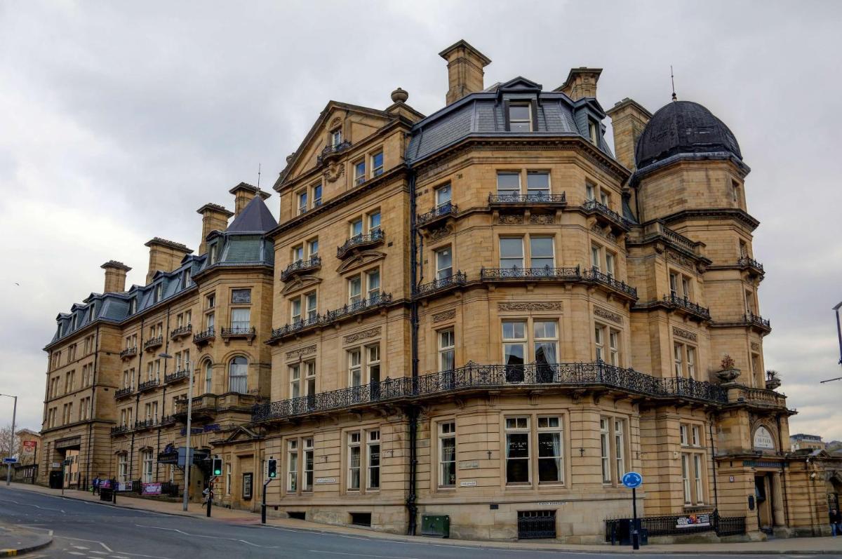 The Midland Hotel - Housity
