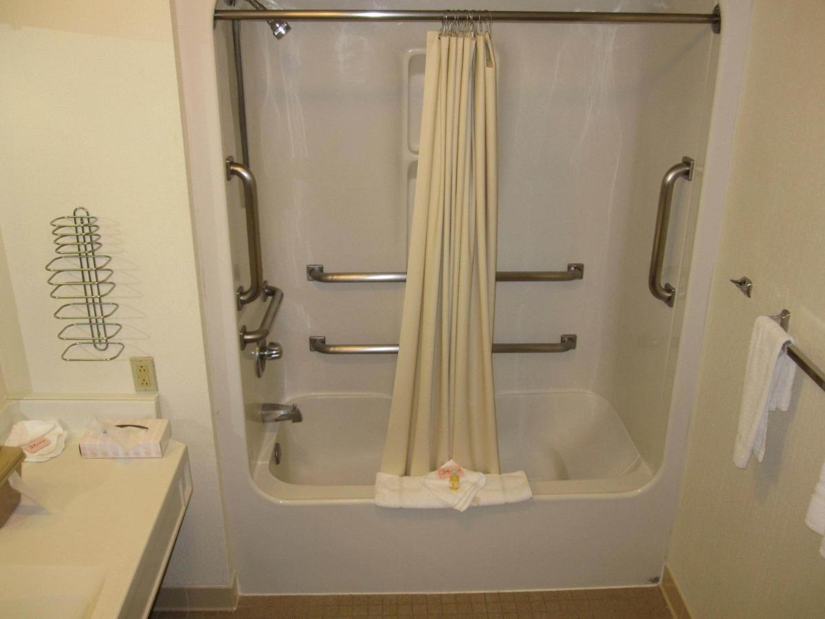Bluegrass Extended Stay - Housity