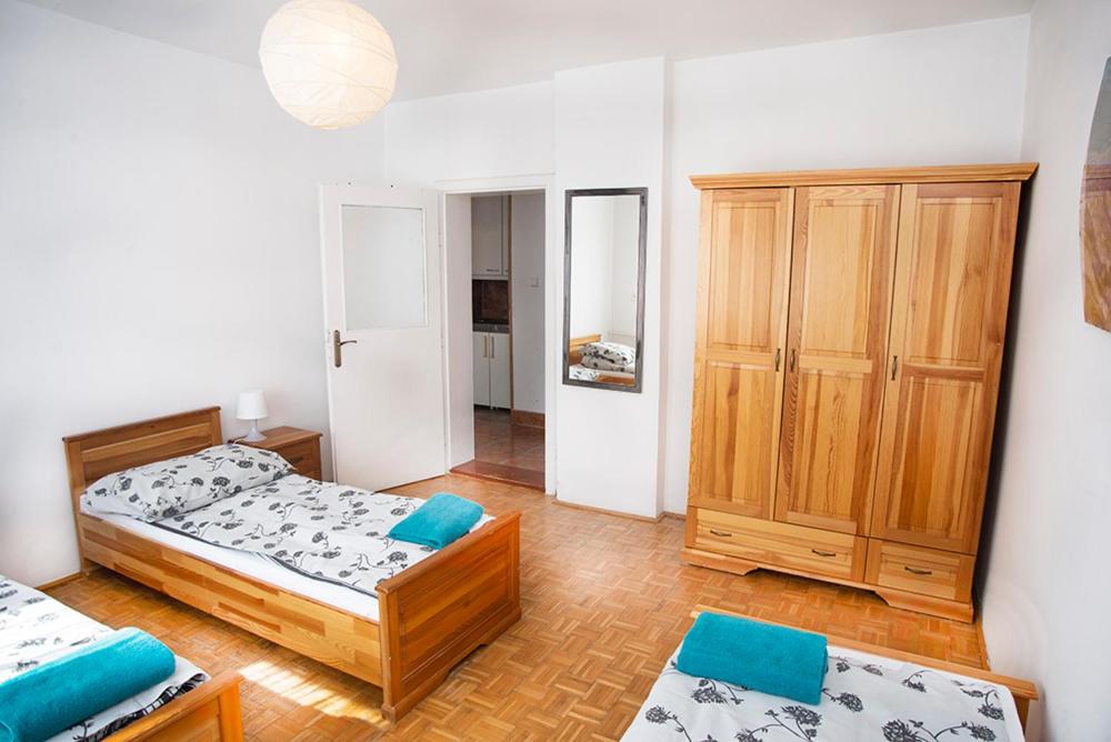 Apartamenty Chata Romana - Housity