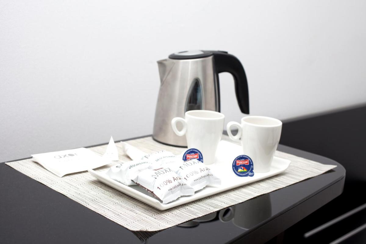 Utensilios para hacer té y café en Axor Barajas