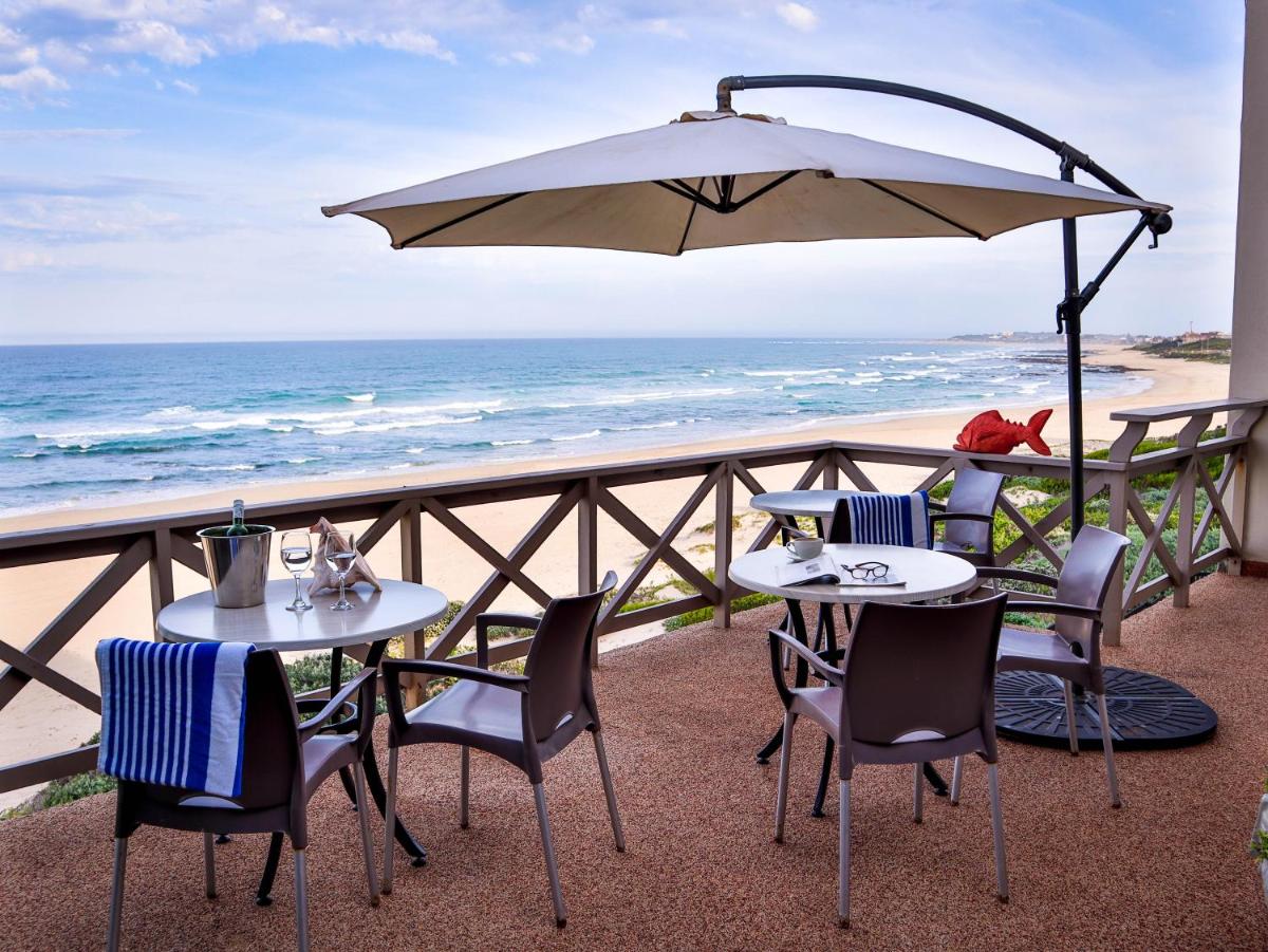 On the Beach Guesthouse Jeffreys Bay - Housity
