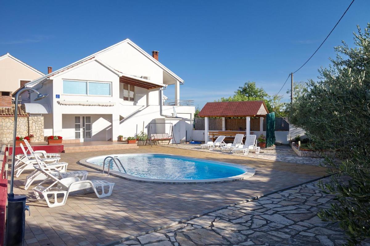 Holiday house "Ivana" - Housity
